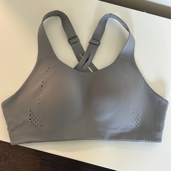 Lululemon Air Support Bra - Picture 1 of 3